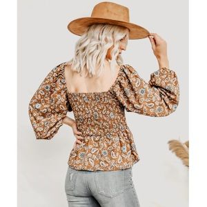 Blu Pepper Paisley top